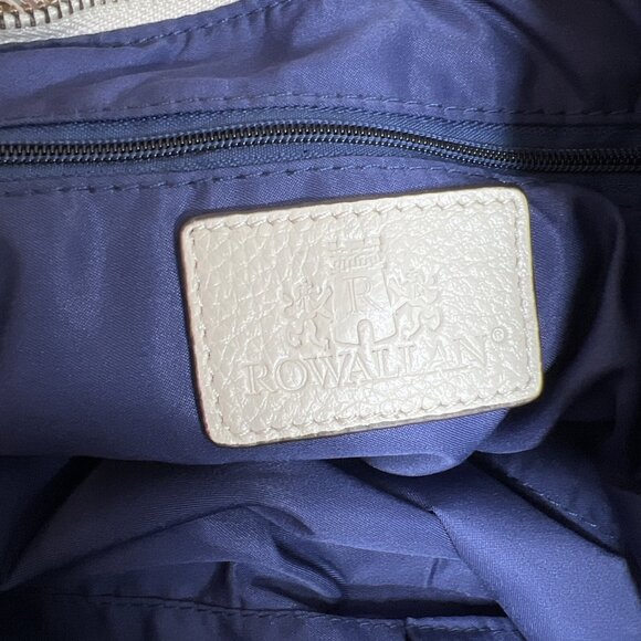 Rowallan White & Navy Leather Tote Bag With Metal Logo Plate - Picture 8 of 16